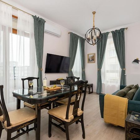 Aleja Solidarnosci 60B II By Noclegi Renters Warsaw Ngoại thất bức ảnh