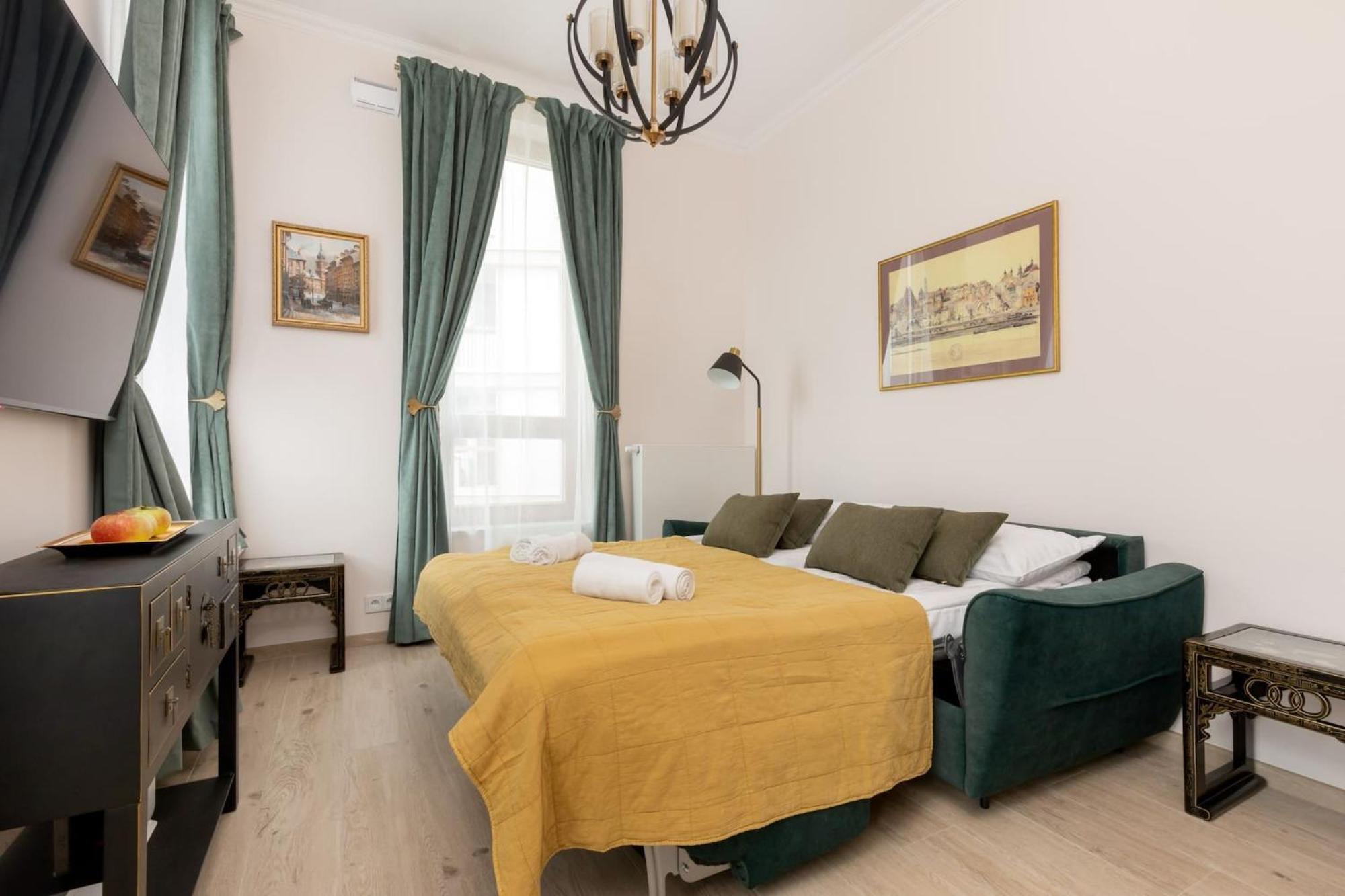 Aleja Solidarnosci 60B II By Noclegi Renters Warsaw Ngoại thất bức ảnh